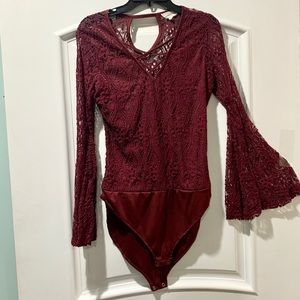 no comment lacy bodysuit with bell sleeves